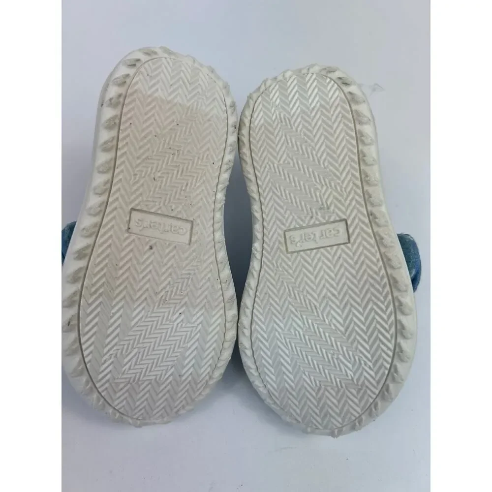 Carter's Blue With White Dots And‎ A Bow Shoes Size 6